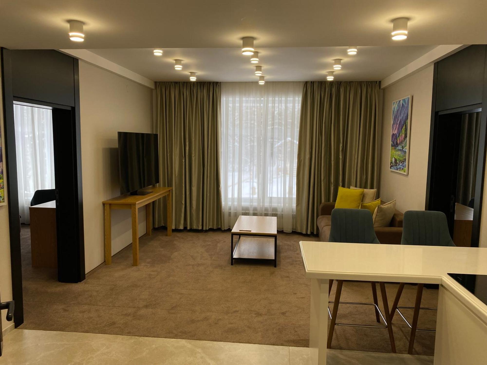 Hotel Burabay ชูชินสก์ ภายนอก รูปภาพ